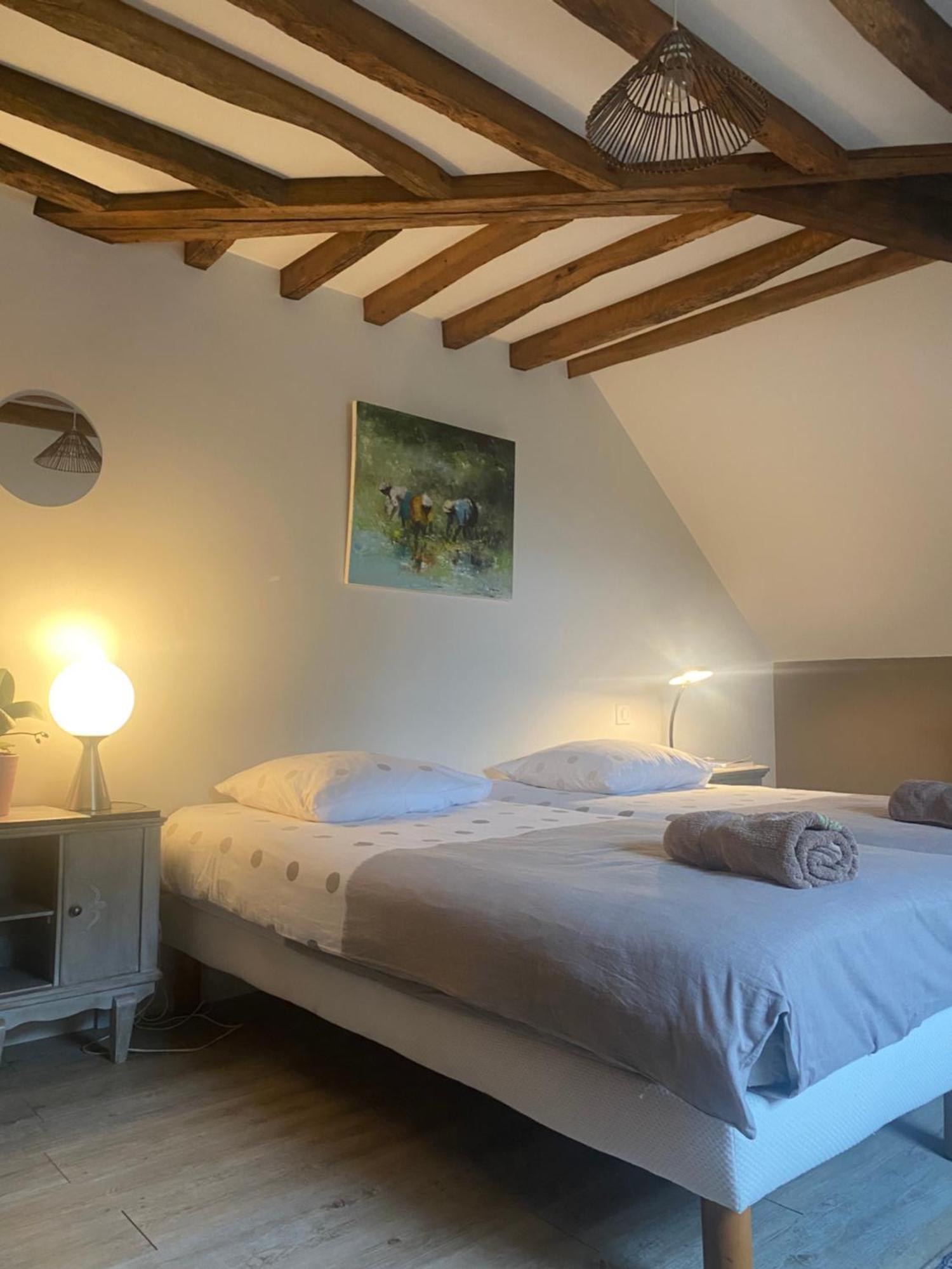 Les Couleurs Du Verger Beaumont-les-Autels Екстер'єр фото